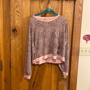 Boutique pink and leopard long sleeve